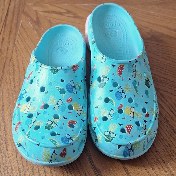 CROCS - Picture 2 of 8